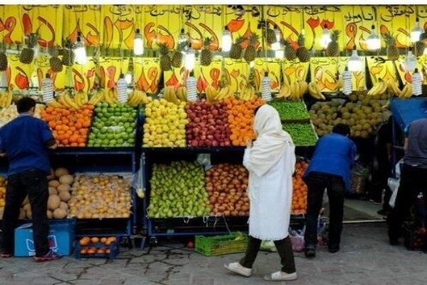 میوه های شب عید با قیمت تنظیم بازار در میادین میوه عرضه می شوند
