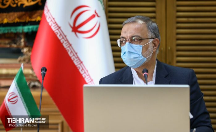 امیدواریم با توسعه خدمات وعده تبدیل شهرداری به نهاد خدمتگزار اجتماعی را  محقق کنیم