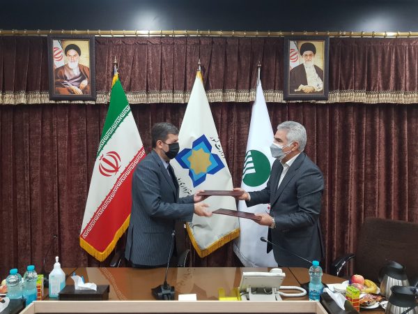تفاهم‌نامه همکاری مشترک سازمان شهرداری‌ها و دهیاری‌های کشور و پست‌ بانک ایران تمدید شد