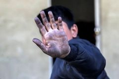 متکدیان غیر ایرانی موجب انتقال بیماری‌ها می‌شوند