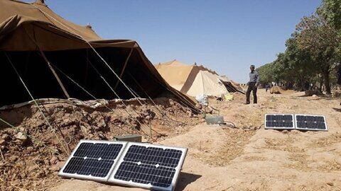 ۳۰۰ پنل خورشیدی به عشایر خراسان شمالی تحویل شد