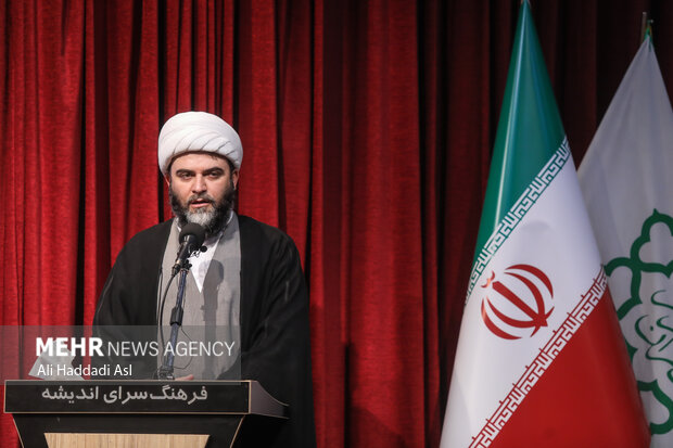 ایجاد هم‌افزایی مدیریتی در روزگار جهاد و تبیین الزامی است