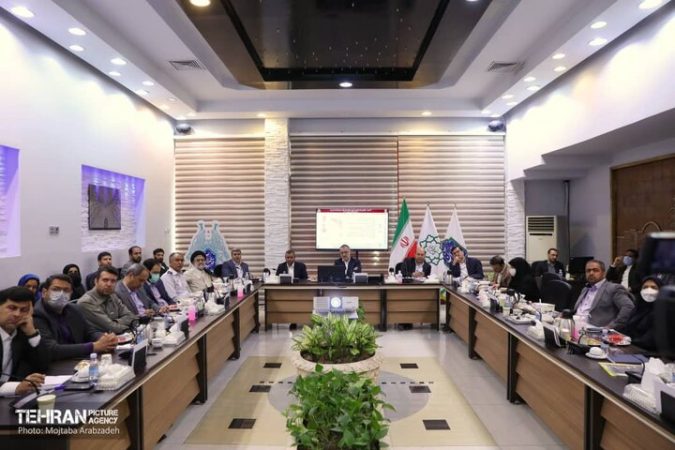 جلسه بررسی موضوعات بازار بزرگ تهران با حضور شهردار پایتخت