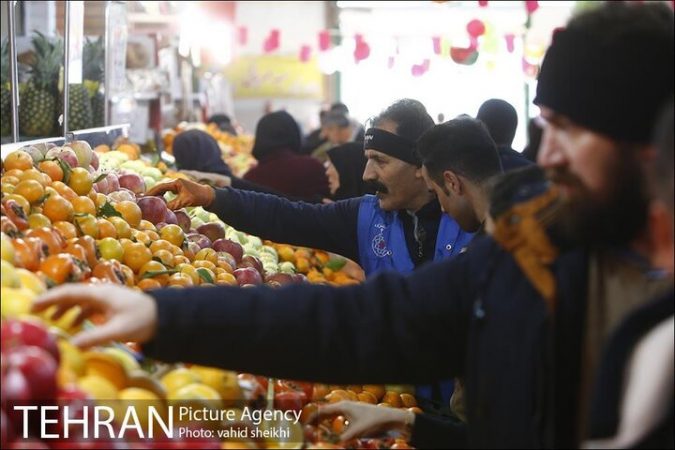 خرید حداقل ۷ محصول از تولیدکننده؛ از نیمه دوم سال/ کاهش ۳۰ درصدی قیمت اقلام با اجرای طرح خرید مستقیم از کشاورزان