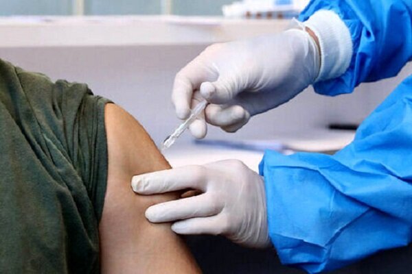 استقرار واحدهای سیار واکسیناسیون در میادین میوه و تره‌بار