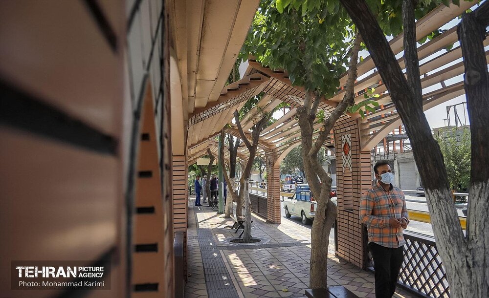 نخستین ایستگاه اتوبوس‌های بی آر تی با معماری ایرانی و اسلامی