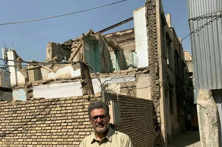 بررسی و اقدام برای تملک خانه‌های ابتهاج و احمد متوسلیان