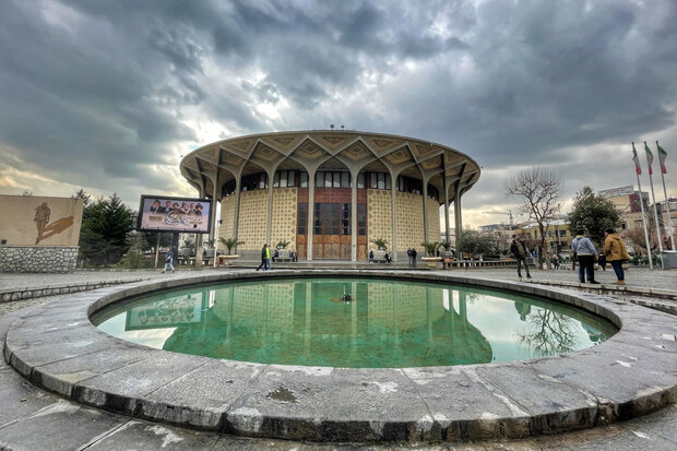 تشکیل کمیته‌ای برای ساماندهی فضای تئاتر شهر