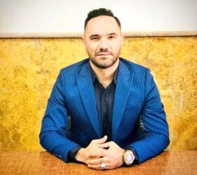 مدرسه یاری در فشافویه گامی برای آینده ای روشن تر