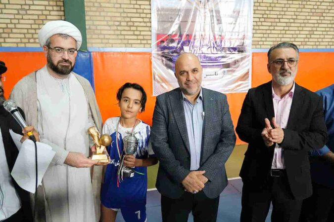 برپایی رقابت های فوتسال روستایی یادواره فرشتگان میناب