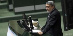 رحمانی فضلی: برای عزل شهرداران وزیر کشور هیچ اختیاری ندارد/  پیشنهادهایی به مجلس داده شد که هنوز فرصت رسیدگی پیدا نکرده است / اگر قانون اصلاح و عرصه اجرا از دو عرصه سیاست گذاری و نظارت تفکیک شود هم جایگاه و شأن شوراها رعایت می شود و هم شهرداری‌ها کار خود را به دقت انجام می دهند