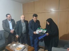 دیدار با خانواده شهدا موجب دوام فرهنگ جهاد و ایثار می‌شود