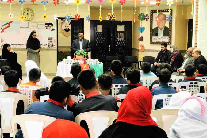 «معلمان مدارس استثنایی ، فرشتگانی از بهشت هستند»